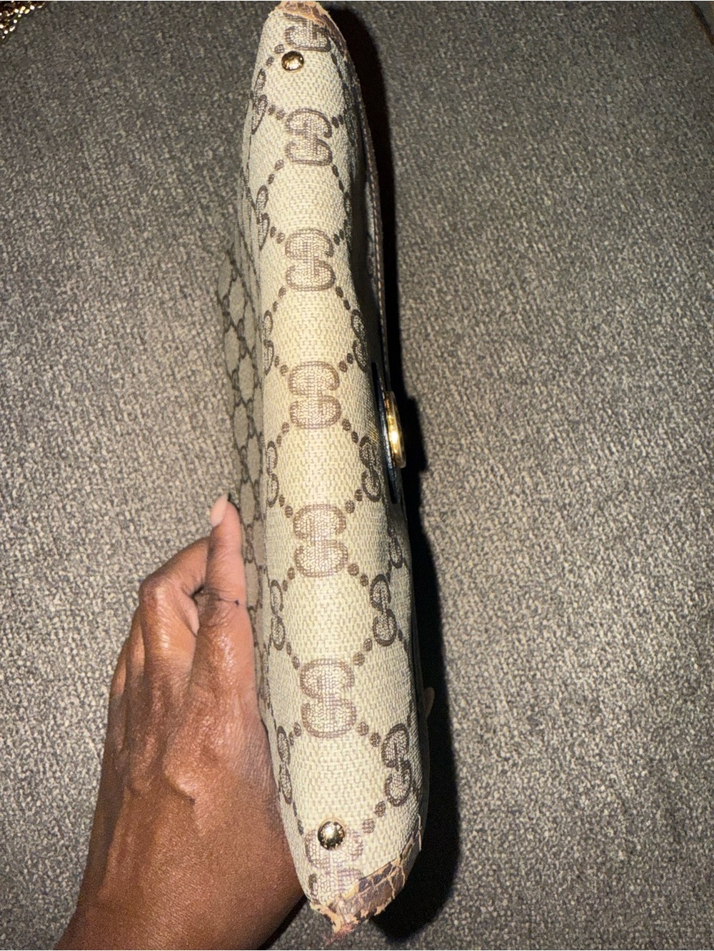 Vintage Gucci GG Supreme Pouch Clutch (No Strap) - Picture 5 of 12